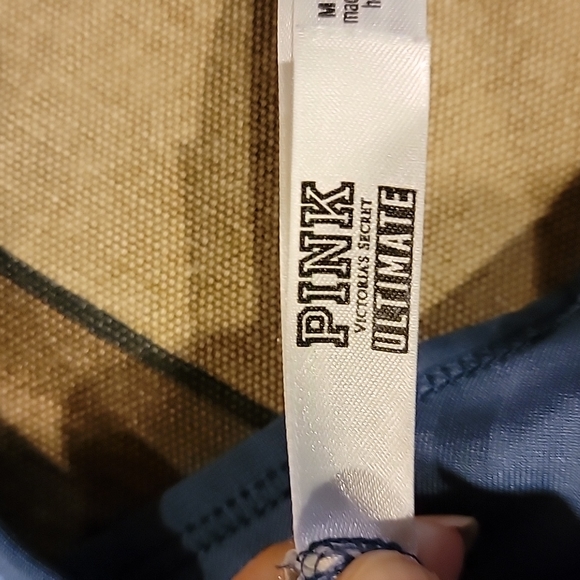 Victorias secret PINK bra - Picture 2 of 4